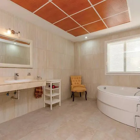Villa Blossom Puerto de Santiago